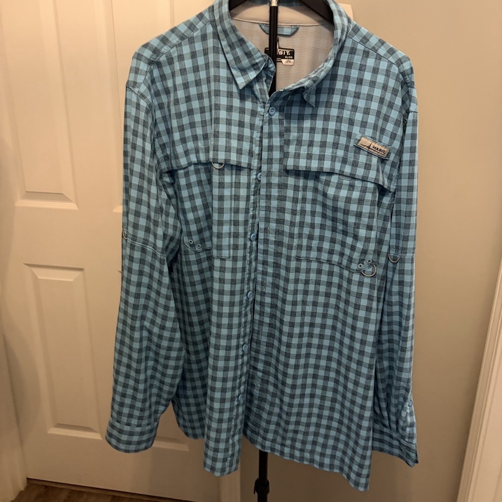 Habit Outdoors Men XL Skirr River Fishing Shirt Blue Plaid Vented UPF L/S EUC